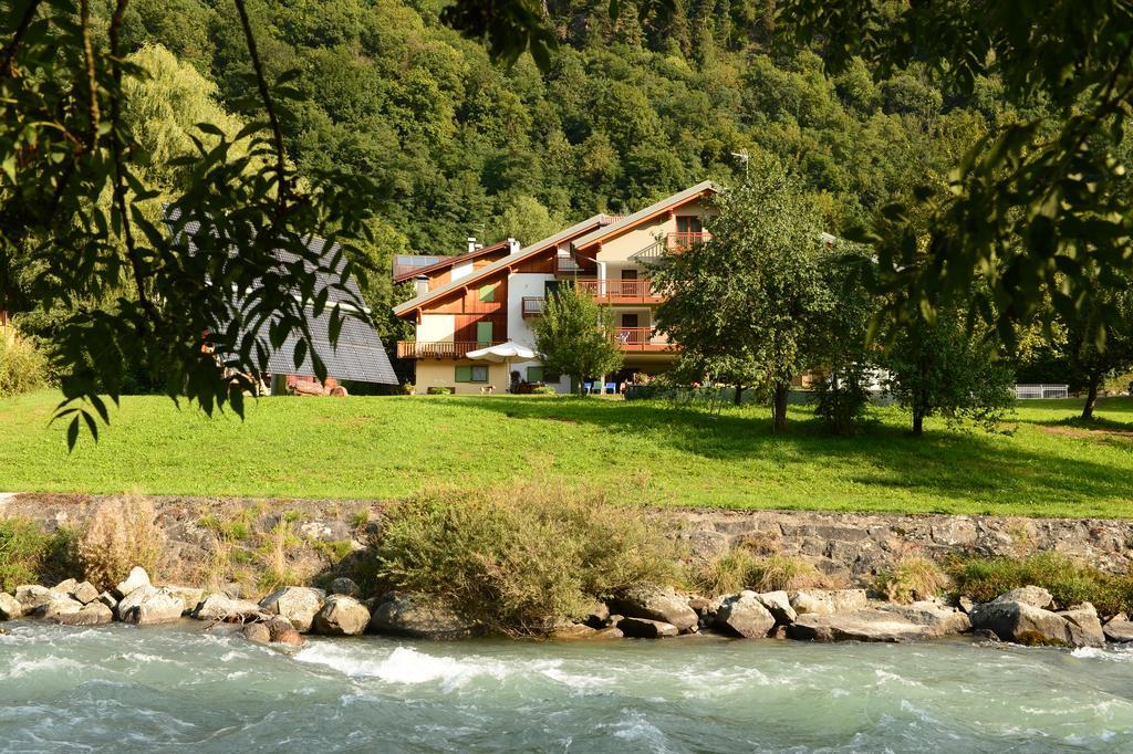 Aparthotel La Casa Al Noce à Mezzana  Extérieur photo