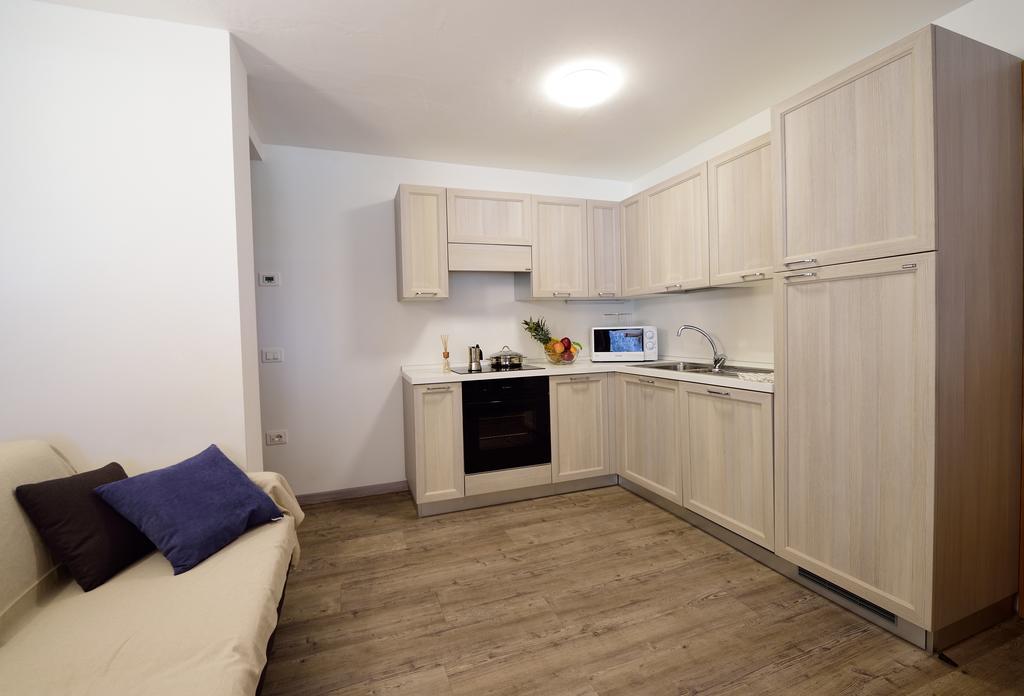 Aparthotel La Casa Al Noce à Mezzana  Extérieur photo