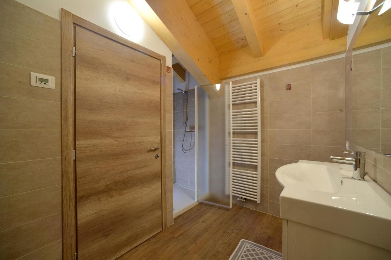 Aparthotel La Casa Al Noce à Mezzana  Extérieur photo
